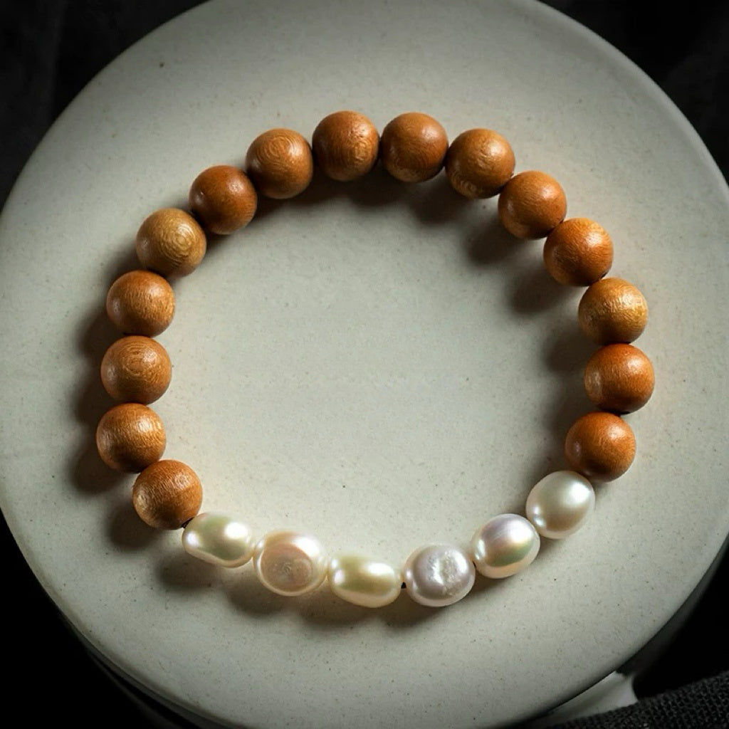 Peach Wood Pearl Bracelet : 棕色 8mm - Seekcase