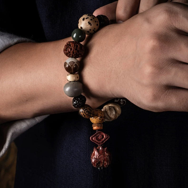Sacred 18-Bead Bodhi Seed Bracelet : - Seekcase