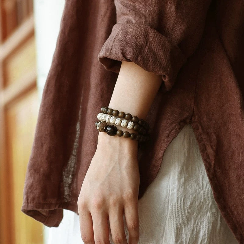 Starry Moon Bodhi & Black Sandalwood Zen Bracelet : - Seekcase