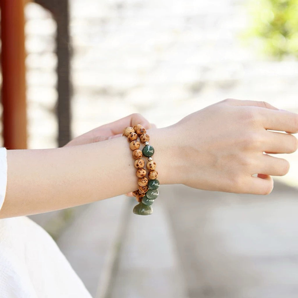 Cypress & Jade Double-Loop Bracelet with Natural Scarring : - Seekcase