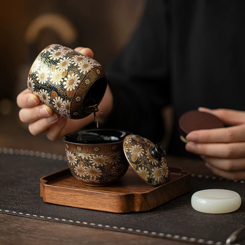 The Daisy Airtight Tea Tin