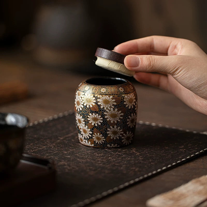 The Daisy Airtight Tea Tin