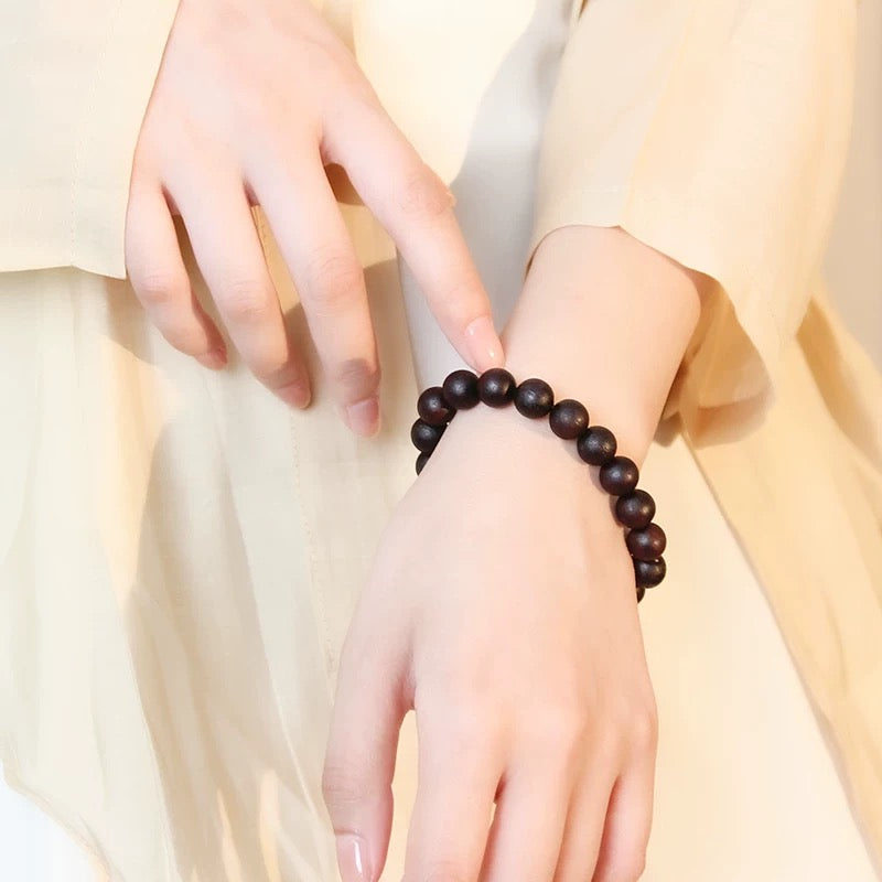 Black Sandalwood Success Bracelet : - Seekcase
