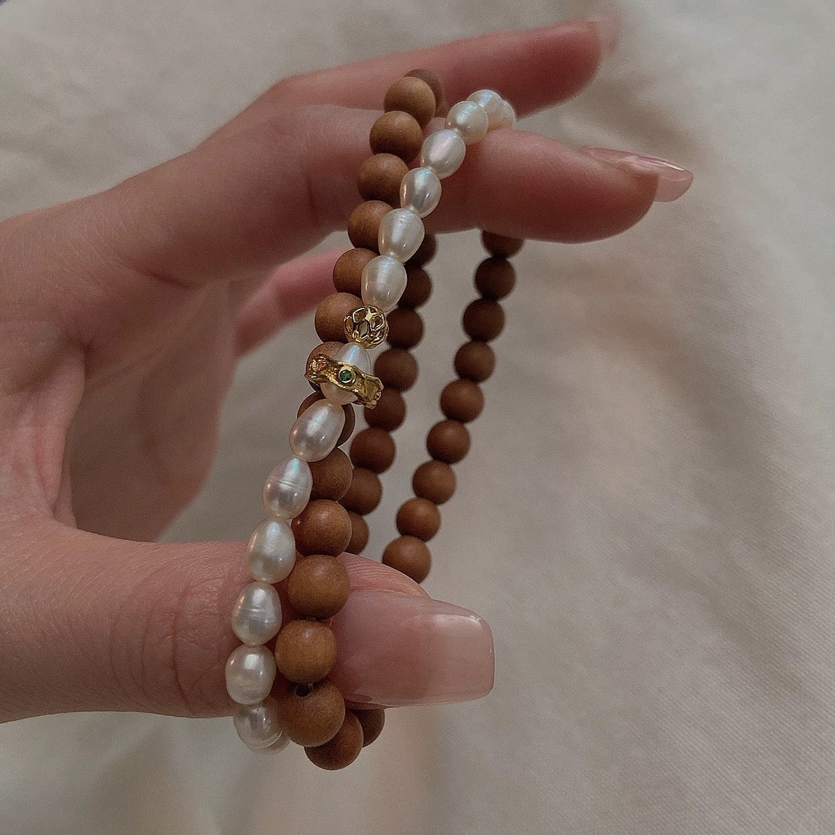 Pearl & Sandalwood Dual Loop Bracelet : - Seekcase