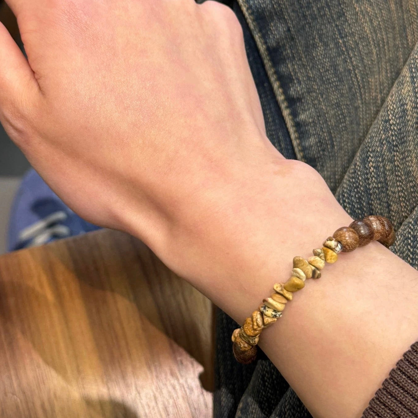 Sandalwood Chip Serenity Bracelet : - Seekcase