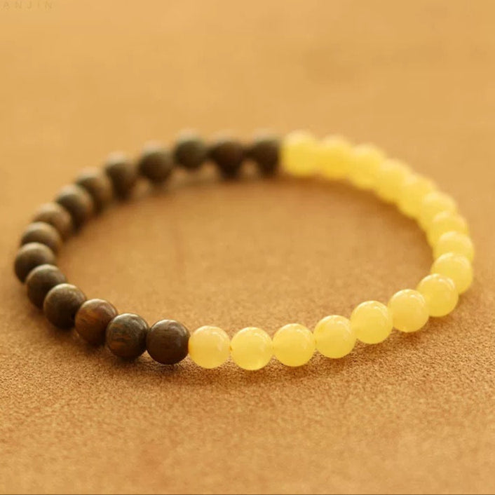 Green Sandalwood & Amber Harmony Bracelet : - Seekcase