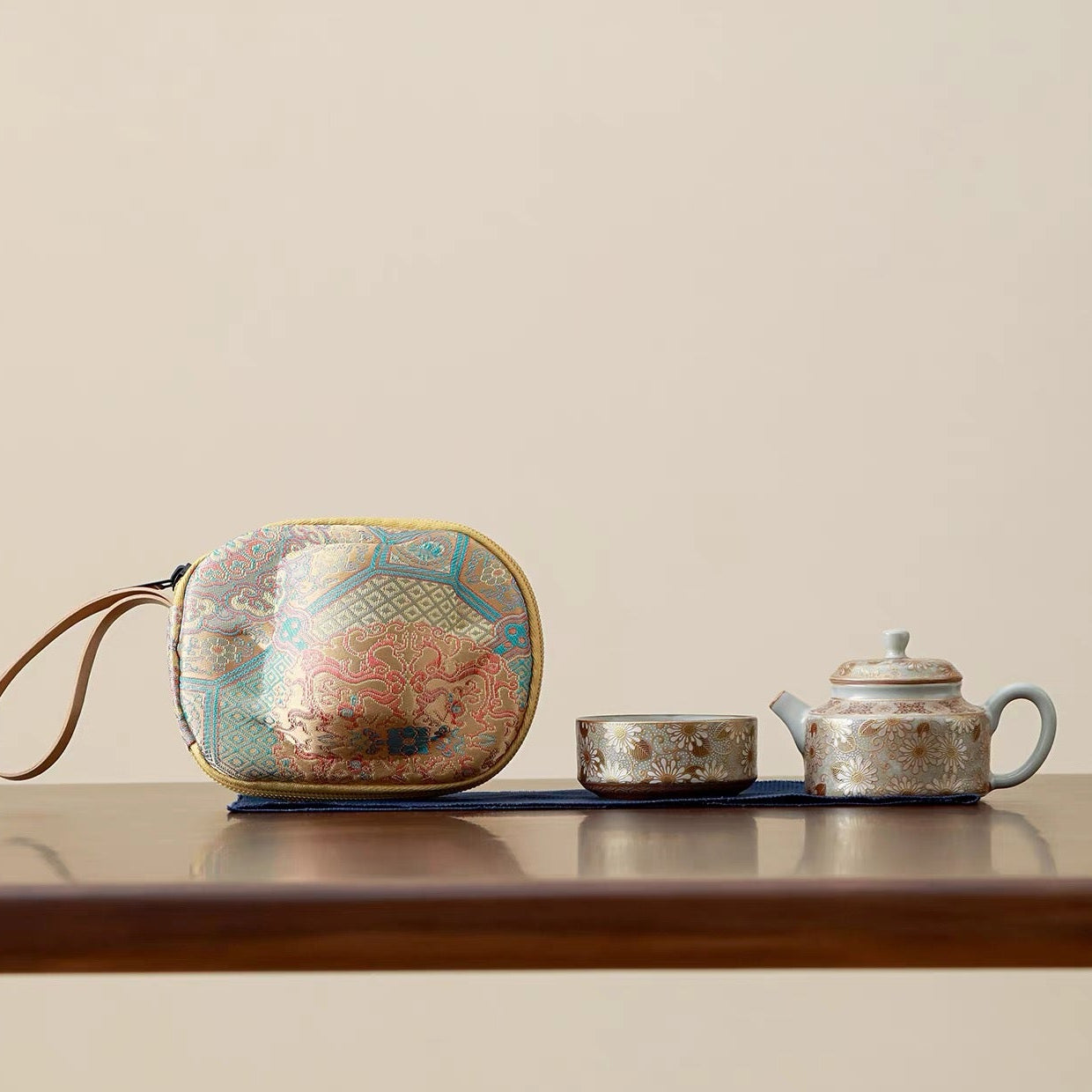 Daisy Travel Tea Set