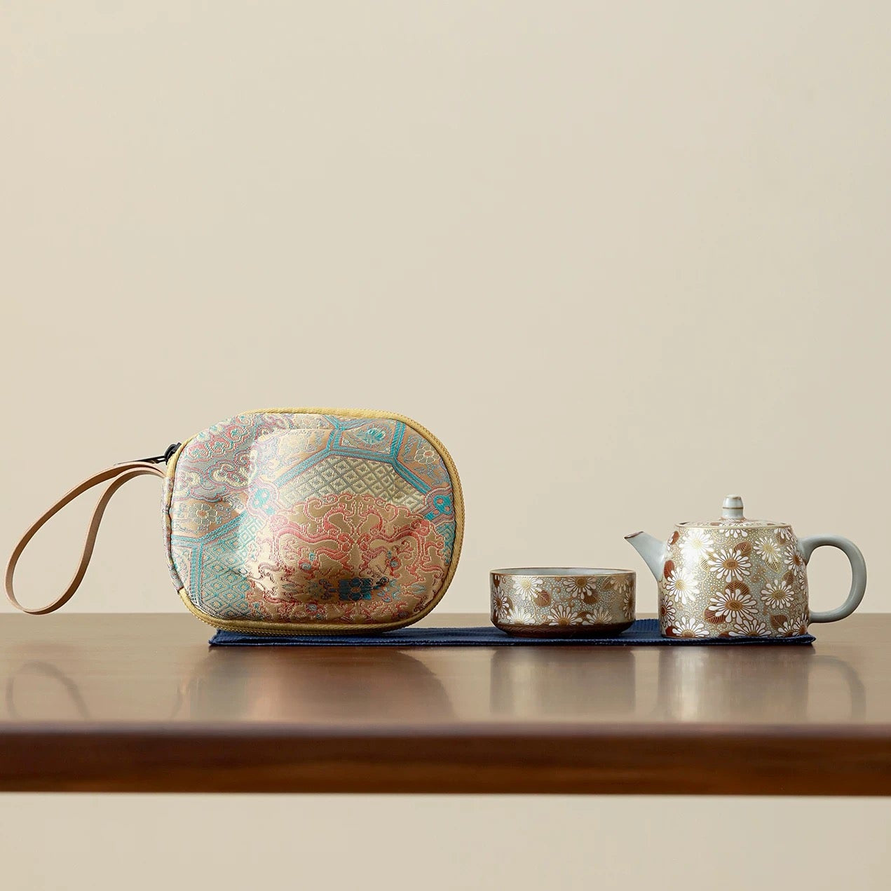 Daisy Travel Tea Set