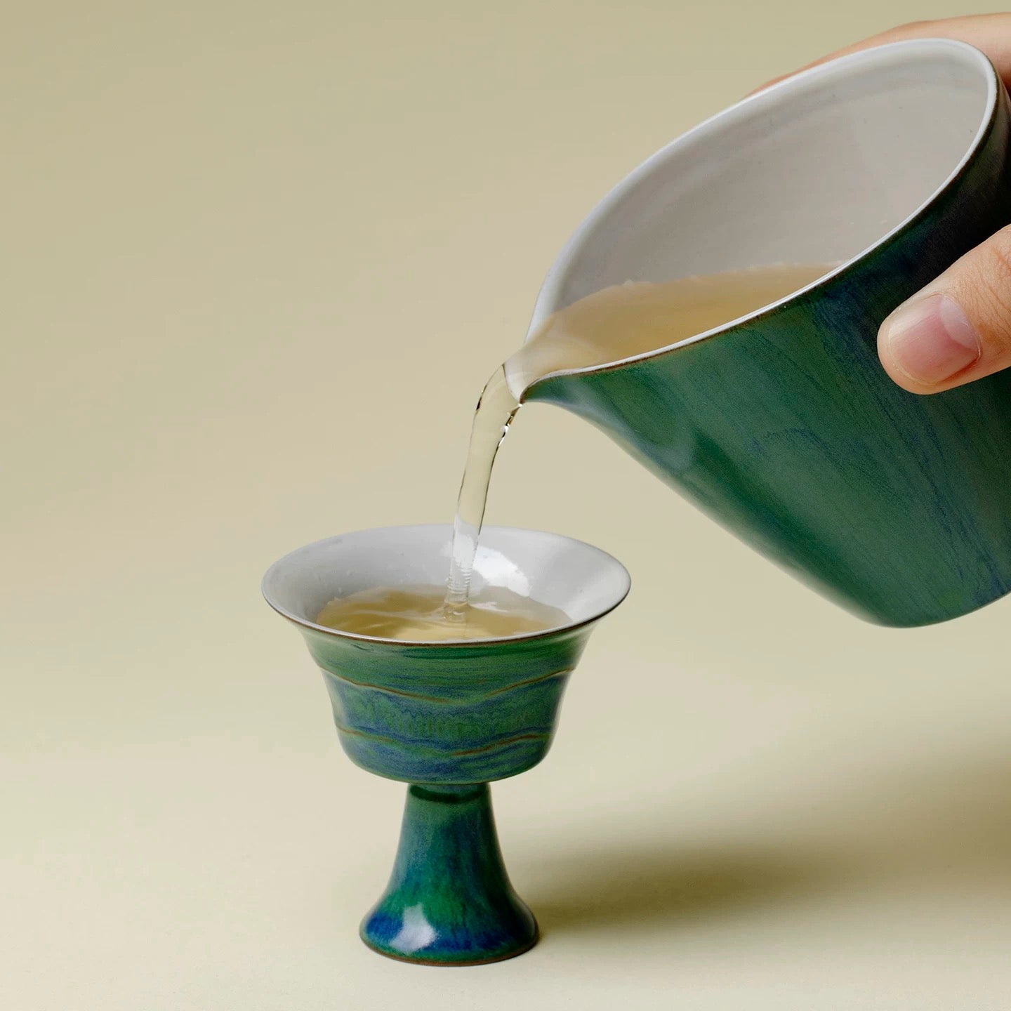 The Singular Stemmed Shot Vessel 30ml : - Seekcase