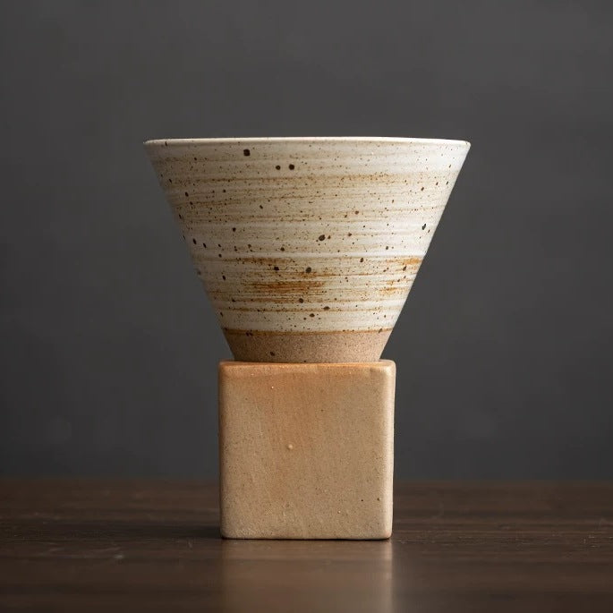 The Obelisk Wabi-Sabi Latte Art Cup 180ml : Sandstone White - Seekcase