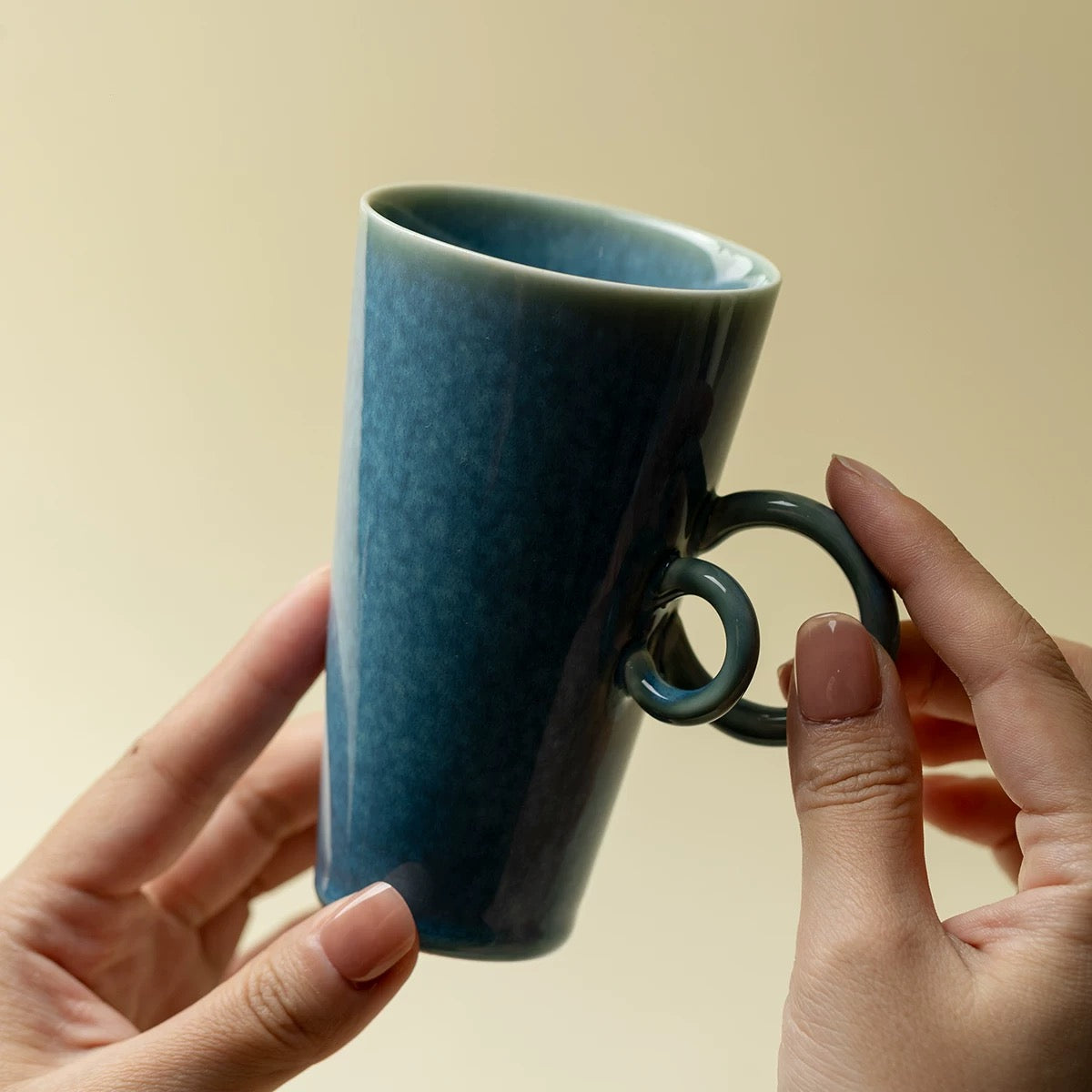 The Teal Vortex Dual-Handle Vessel 230ml : - Seekcase