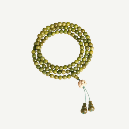 108-Bead Color-Shifting Green Sandalwood Mala : - Seekcase